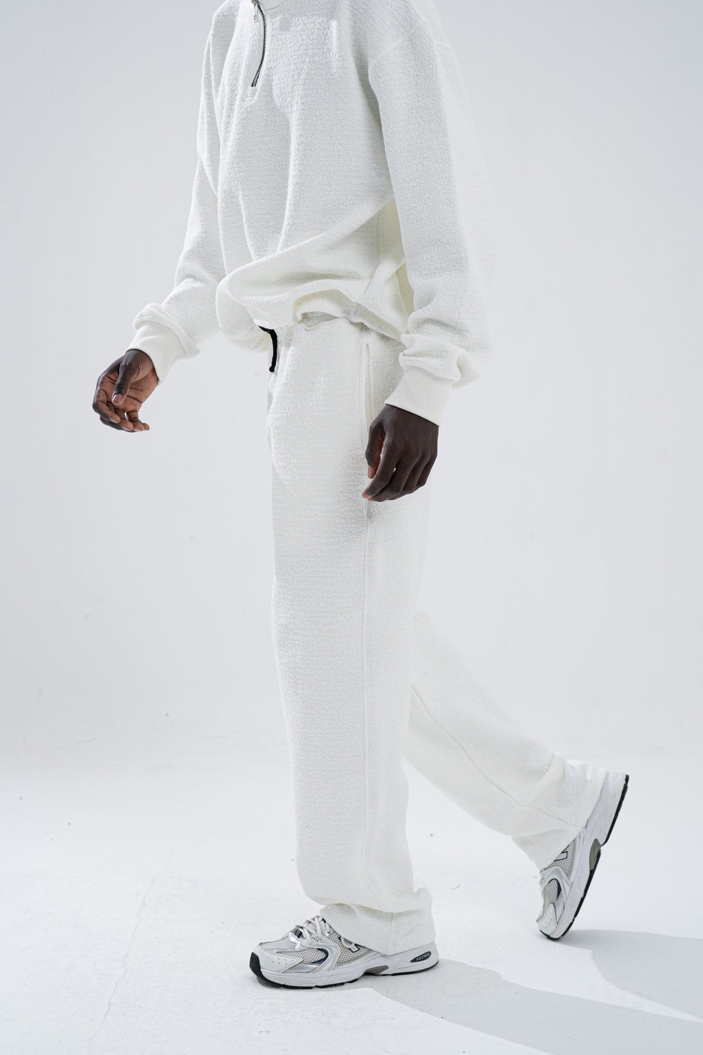 Off-White Cloudy Set