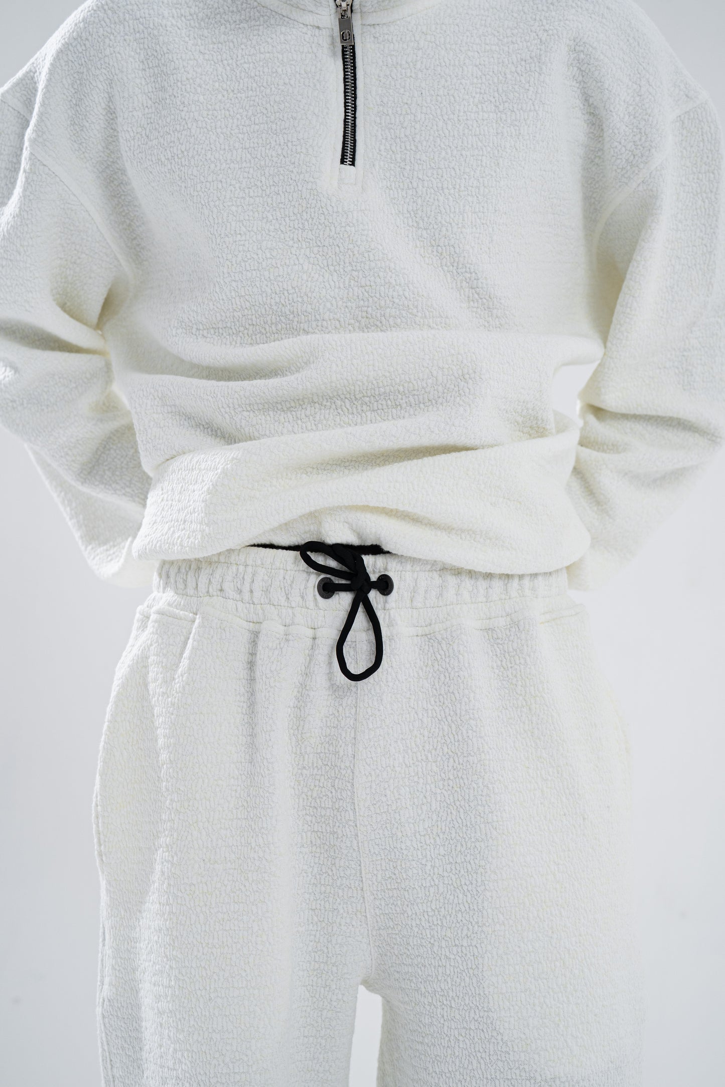 Off-White Cloudy Set