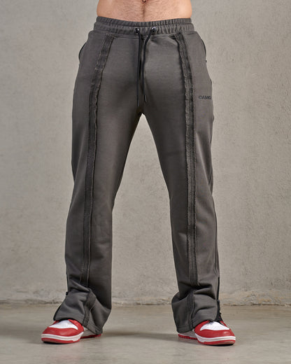 Splitted Pants